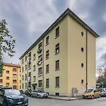 Апартаменты Host4u - House Maga In Брешия
