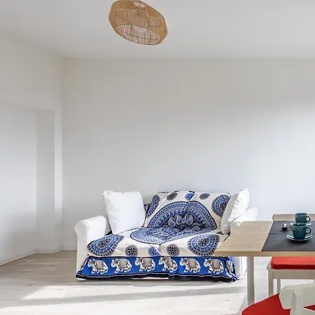 Host4u - House Maga In Apartment Brescia