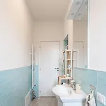 Host4u - House Maga In *